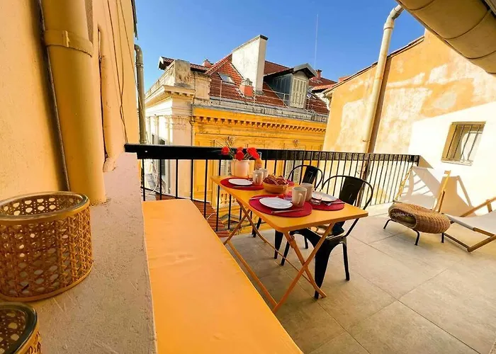 Beautiful Top Floor & Terrasse