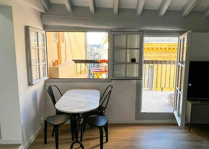 Beautiful Top Floor & Terrasse